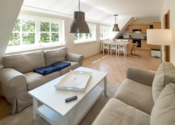 Friesenhaus - 7 Апартаменты *